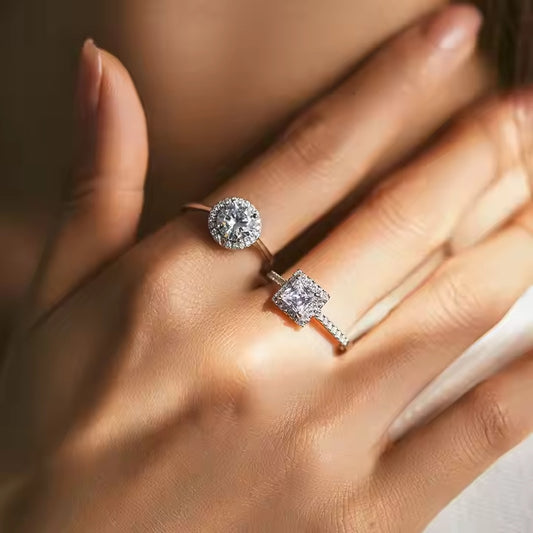 Princess-Cut Sterling Silver & Zircon Ring — Timeless Elegance in Every Angle